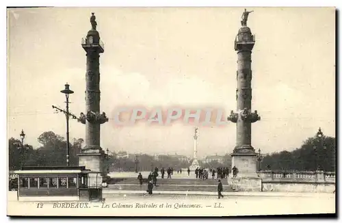 Cartes postales Bordeaux Les Colonnes Rostrales et les Quinconces