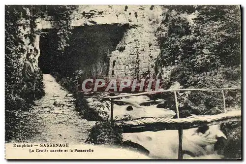 Ansichtskarte AK Dauphine Sassenage La Grotte Carree et la Passerelle