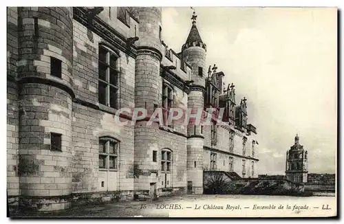 Ansichtskarte AK Loches Le Chateau Royal Ensemble de la Facade