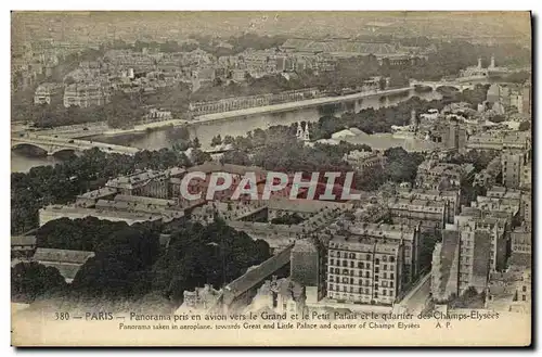 Ansichtskarte AK Paris Panorama Pris en Avion Vers le Grand et le Petit palais et le quartier des Champs Elysees