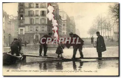 Cartes postales lnonations de Paris Sauvetage d un enfant quai des Tournelles