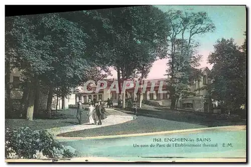 Ansichtskarte AK Enghien les Bains Un coin du Parc de l Etablissement thermal