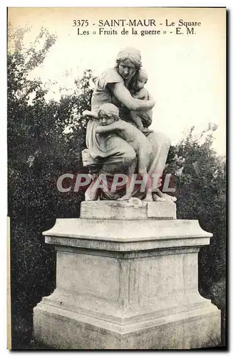 Ansichtskarte AK Saint Maur Le Square Les Fruits de la guerre Militaria