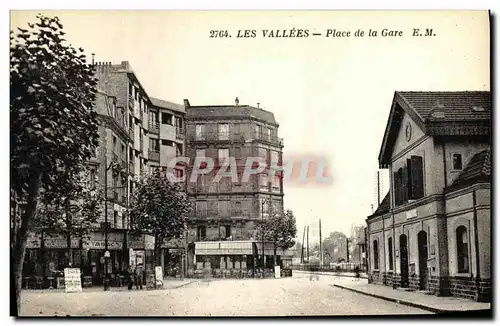 Ansichtskarte AK Les Vallees Place de la Gare