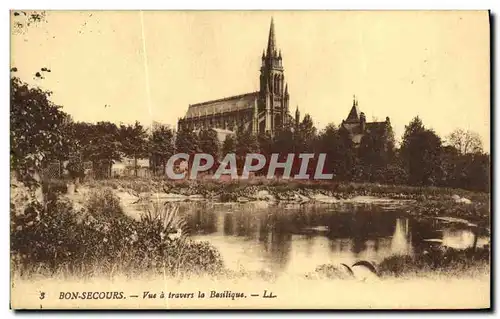 Ansichtskarte AK Bonsecours Vue a travers la Basilique