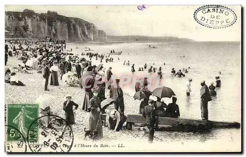 Cartes postales Dieppe La plage a l heure du bain