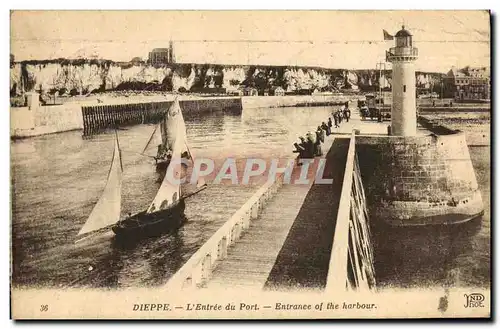 Ansichtskarte AK Dieppe L Entree du Port