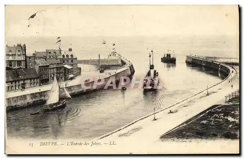 Cartes postales Dieppe L Entree des Jetees