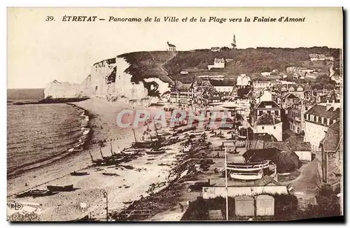 Cartes postales Etretat Panorama de la Ville et de la Plage vers la Falaise d Amont