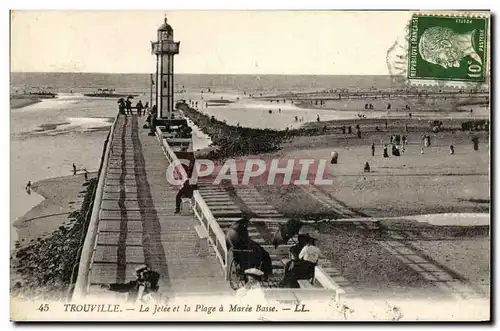 Ansichtskarte AK Trouville La Jetee et la Plage a Maree Basse Phare