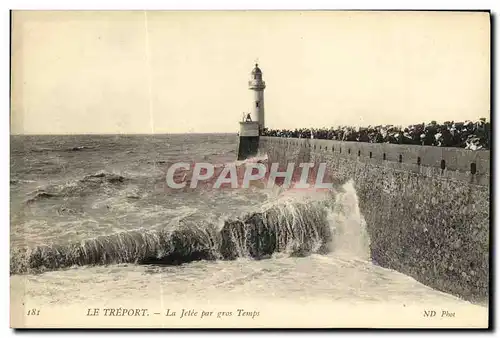 Cartes postales Le Treport La Jetee Par Gros Temps