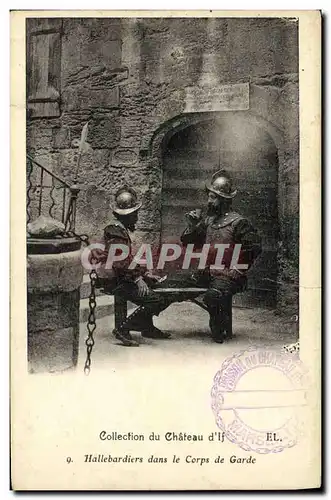 Ansichtskarte AK Marseille Collection du chateau d If Hallebardiers dans le corps de garde Militaria