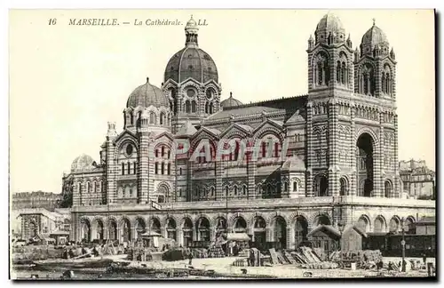 Cartes postales Marseille La Cathedrale