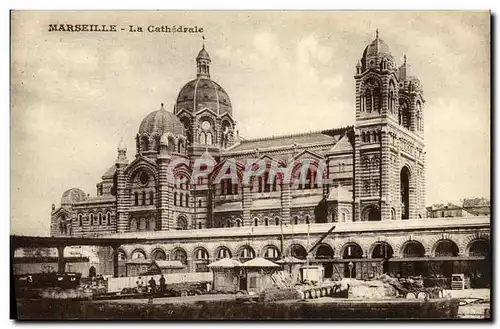 Cartes postales Marseille La Cathedrale