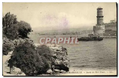 Ansichtskarte AK Marseille Sortie de Port Vieux Bateau