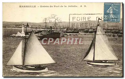 Cartes postales Marseille Entree du Port de la Joliette Bateaux