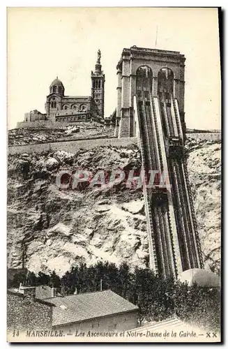 Cartes postales Marseille Les Ascenseurs et Notre Dame de la Garde
