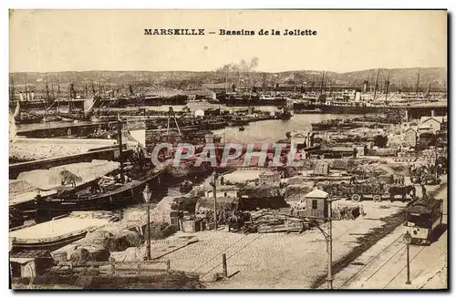 Ansichtskarte AK Marseille Bassins de la Joliette Bateaux