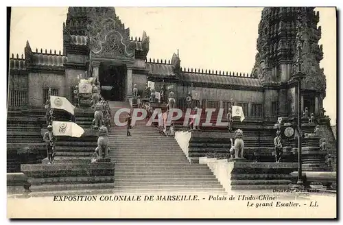 Ansichtskarte AK Exposition Coloniale de Marseille Palais de i Indo Chine Le grand Escalier