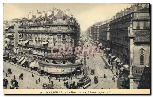 Cartes postales Marseille La Rue La Republique