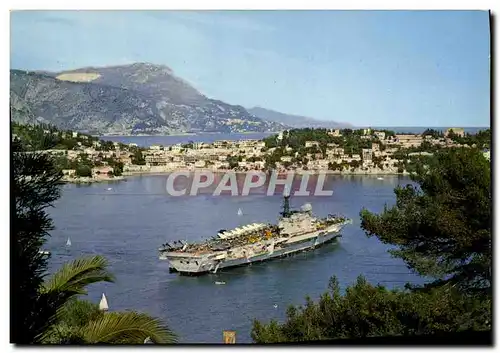 Cartes postales moderne Bateau Guerre Cote d Azur Vue sur la rade de Villefrance sur Mer Le Cap Ferrat Au fond la tete d