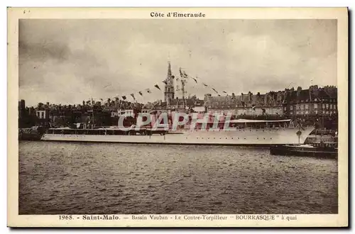 Cartes postales Bateau Guerre Saint Malo Bassin Vauban Le Contre Tropilleur Bourrasque a quai