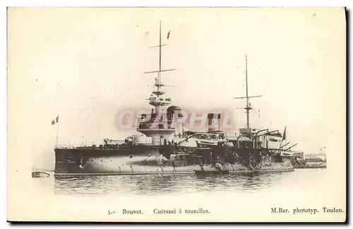 Cartes postales Bateau Guerre Bouvet Cuirasse a tourelles