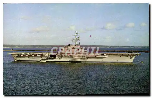 Cartes postales moderne Bateau Guerre La Bretagne En Rade de Brest le Porte Avion Clemenceau