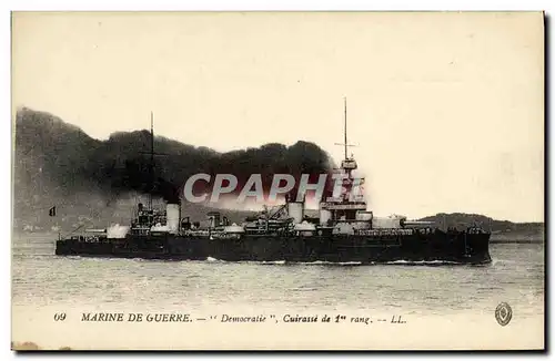 Cartes postales Bateau Guerre Marine De Guerre Le Cuirasse de 1er rang Democratie