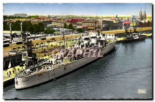 Cartes postales moderne Bateau Guerre Port Autonome Bordeaux Croiseur devant les Quinconces