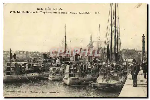 Ansichtskarte AK Bateau Guerre Saint Malo Les Torpilleurs dans le Bassin