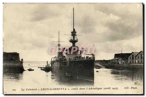 Ansichtskarte AK Bateau Le cuirasse Leon Gambetta coule dans l Adriatique Avril 1915