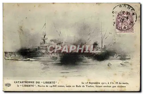 Cartes postales Bateau Catastrophe du Liberte saut en rade de Toulon