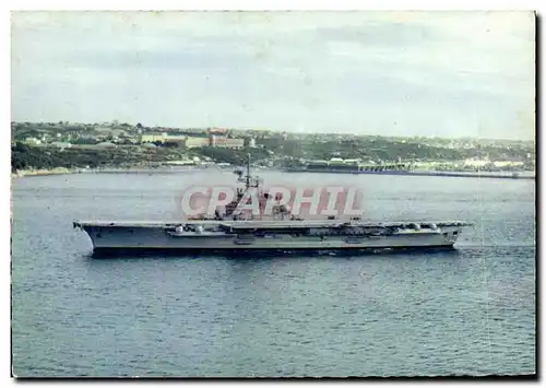 Cartes postales moderne Bateau Porte avions Foch dans le goulet de Brest