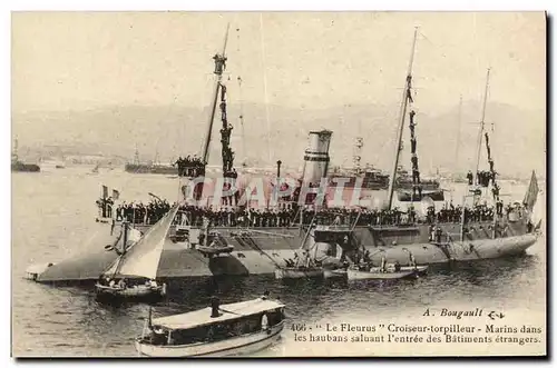Ansichtskarte AK Bateau Fleurus croiseur torpilleur Marins dans les haubans saluant l entree des batiments etrang