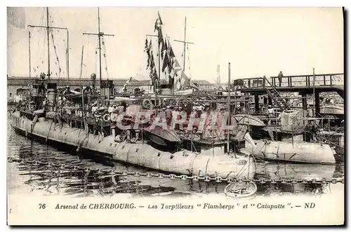 Ansichtskarte AK Bateau Arsenal de Cherbourg les torpilleurs Flamberge et Catapulte