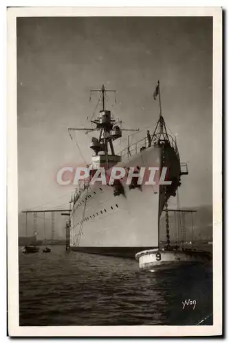 Cartes postales moderne Bateau Guerre Toulon le croiseur Suffren