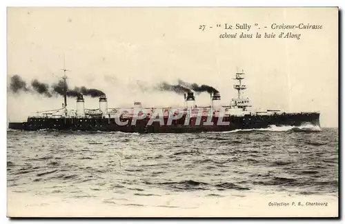 Ansichtskarte AK Bateau Guerre Le Sully Croiseur cuirasse echoue dans la baie d Along