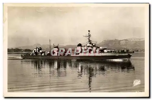 Cartes postales Bateau Guerre Croiseur Leger Le Triomphant