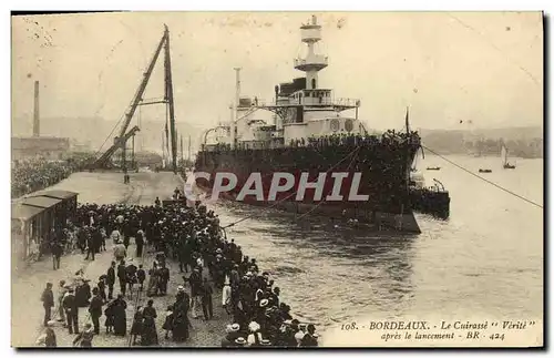 Cartes postales Bateau Guerre Bordeaux Le croiseur Verite apres le lancement