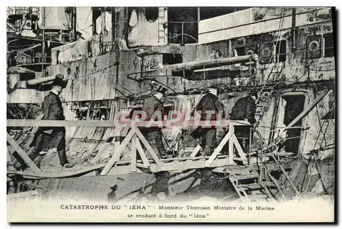 Ansichtskarte AK Bateau Guerre Catastrophe de Iena Monsieur Thomson Ministre de la Marine se rendant a bord du Ie