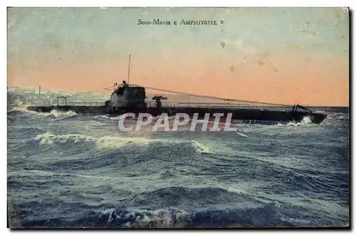 Cartes postales Bateau Guerre sous marin Amphitrite