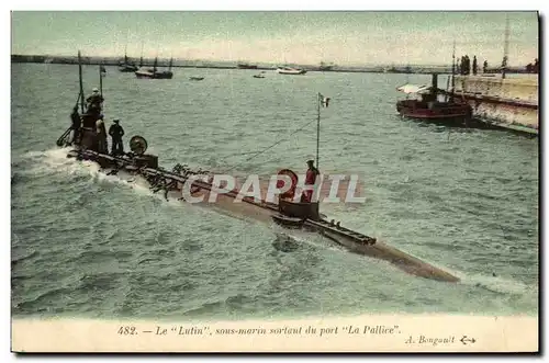 Cartes postales Bateau Guerre Le lutin sous marin sortant du port La Pallice