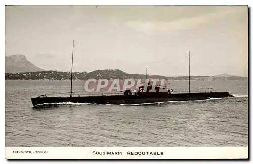 Cartes postales Bateau Guerre Sous marin redoutable