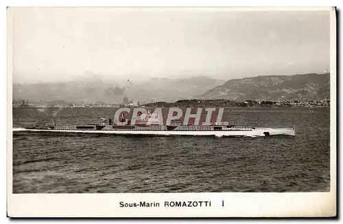 Cartes postales Bateau Guerre Sous marin Romazotti