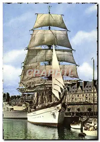 Cartes postales moderne Bateau Saint Malo Gorch Fock Barque ecole de la marine allemande