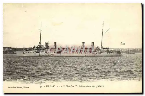 Cartes postales Bateau Guerre Brest Le Guichen bateau ecole des gabiers