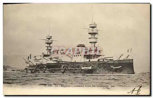 Ansichtskarte AK Bateau Guerre Le Magenta vaisseau ecole des torpilleurs