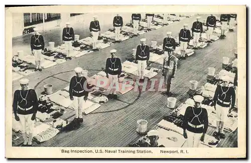 Ansichtskarte AK Bateau Bag inspection US naval training station Newport RI