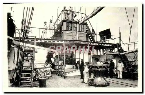 Cartes postales Bateau Guerre Le pont d un cuirasse